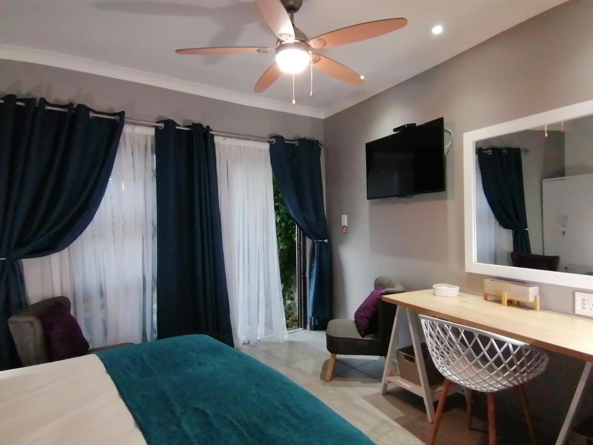 Roxy'S Rest Guest House Vanderbijlpark Ngoại thất bức ảnh